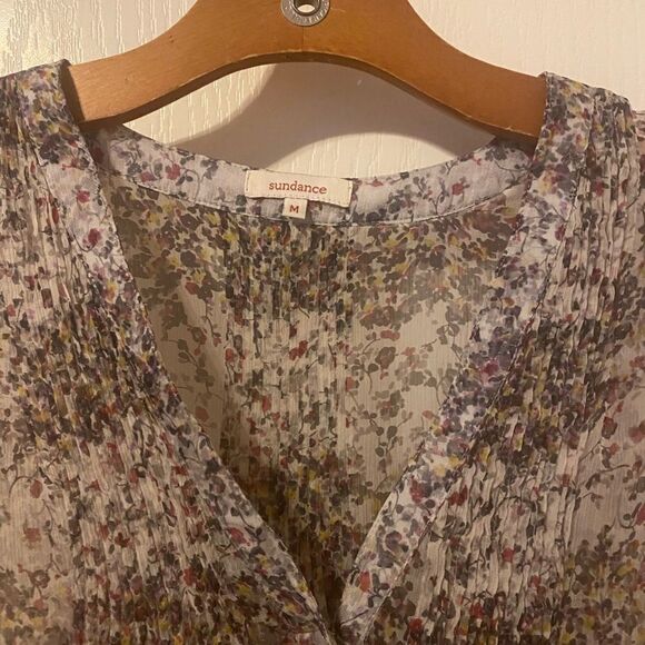 Sundance Sheer Floral Crochet Embroidered Hem Blouse Size Medium NWOT - Picture 3 of 11